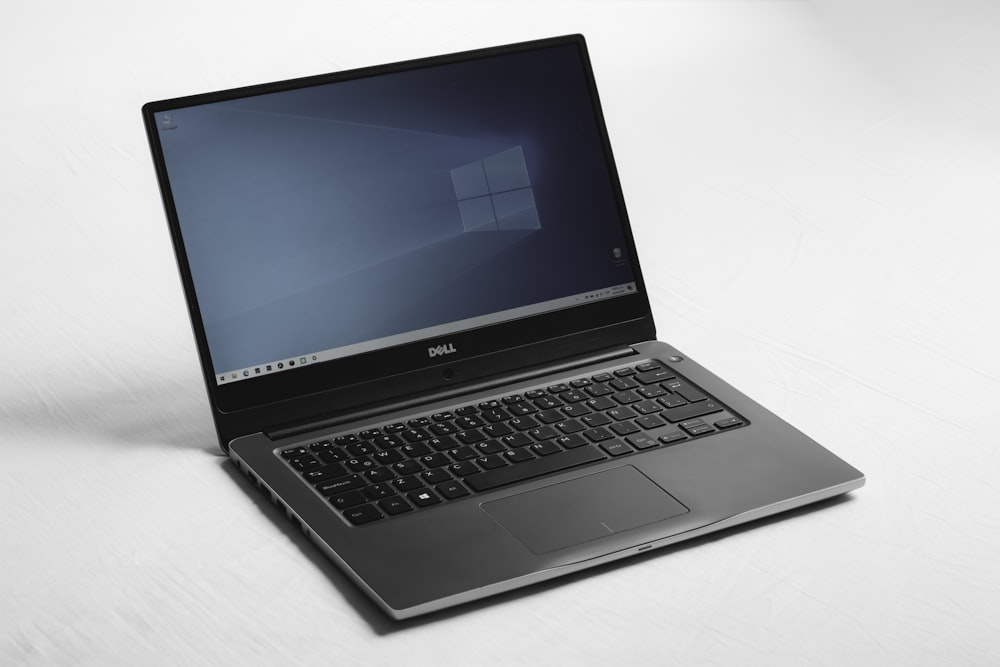 Lenovo IdeaPad Slim 3 15IRU8
